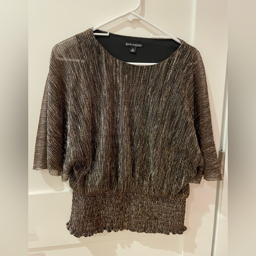 Women’s Smocked Waist top- Bronze